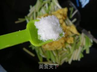 韭黄炒蛋的做法步骤：5
