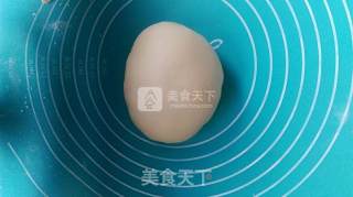 椰蓉毛毛虫面包的做法步骤：1