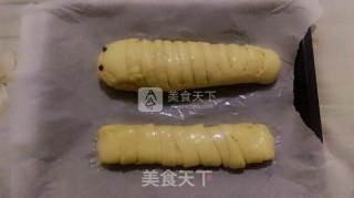 椰蓉毛毛虫面包的做法步骤：7