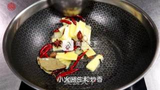 十里闻香的【蚕豆烧老鸡】的做法步骤：5