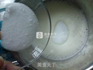 草莓蛋糕的做法步骤：7