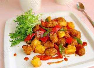菠萝咕噜肉的做法步骤：8