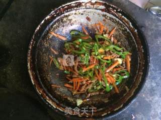鱼香肉丝的做法步骤：5