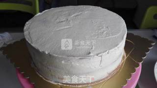 可以做为第一个为自己生日的【玫瑰奶油蛋糕】的做法步骤：3