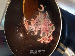 香芹炒肉的做法步骤：5