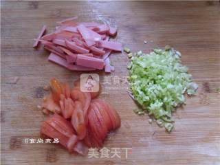 芹菜番茄披萨的做法步骤：2