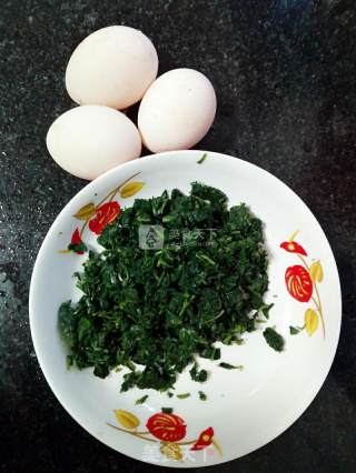 马兰头炒鸡蛋的做法步骤：3