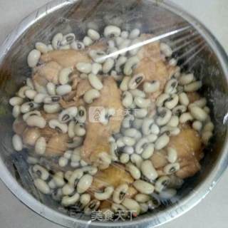 糜豆煮鸡的做法步骤：6