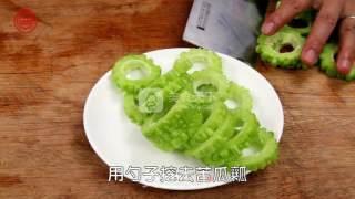 家常菜之【干烧苦瓜酿肉】的做法步骤：1