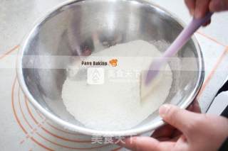好吃的芒果黄金椰丝球来啦的做法步骤：2