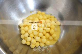 好吃的芒果黄金椰丝球来啦的做法步骤：8