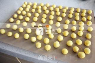 好吃的芒果黄金椰丝球来啦的做法步骤：10
