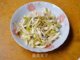 香辣山坑鱼的做法步骤：2