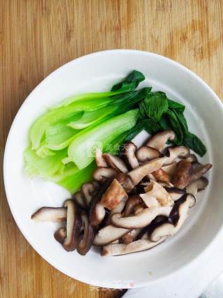 风干肠煲仔饭的做法步骤：11