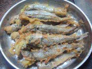 酥炸多春鱼的做法步骤：6