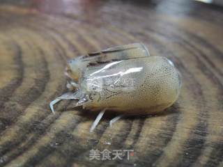 佛手瓜虾头油香菇汤的做法步骤：1