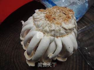 佛手瓜虾头油香菇汤的做法步骤：3