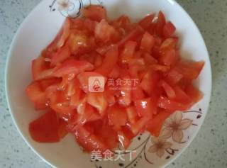 西红柿黄瓜汤的做法步骤：3