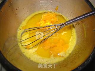 芒果萨瓦林戚风蛋糕的做法步骤：3