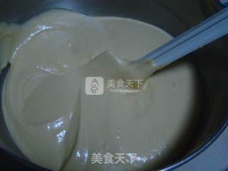 芒果萨瓦林戚风蛋糕的做法步骤：7