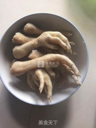 酱香卤鸡爪的做法步骤：3