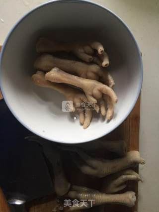 酱香卤鸡爪的做法步骤：4