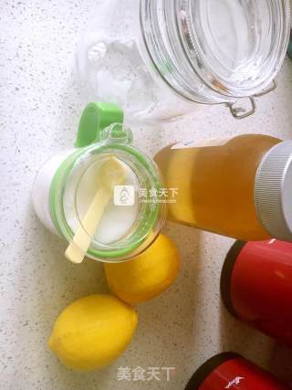 蜂蜜柠檬茶的做法步骤：1