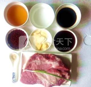 娘惹蜜汁叉烧的做法步骤：1