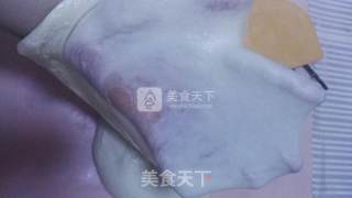 奶香毛毛虫软面包的做法步骤：1