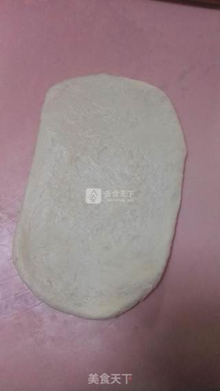 奶香毛毛虫软面包的做法步骤：5