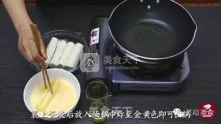 灵动美食/美味早餐土司黄瓜卷的做法步骤：6