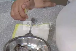 【桃李厨艺】教你如何做出美味的日式干烧大虾的做法步骤：3