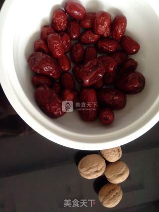 红枣核桃心的做法步骤：2