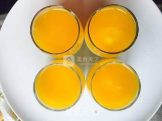 芒果酸奶慕斯的做法步骤：5