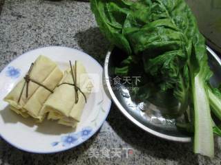 君叠菜面结汤的做法步骤：1