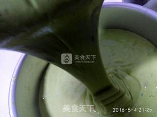 抹茶戚风蛋糕的做法步骤：11