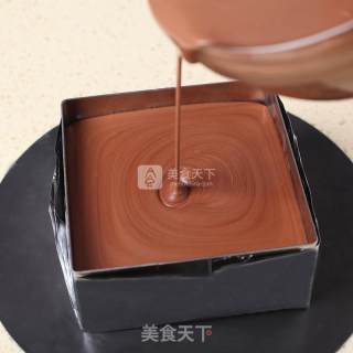 三重巧克力蛋糕的做法步骤：8