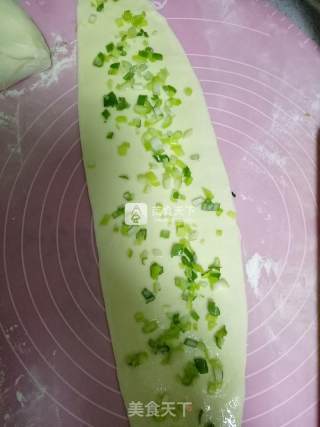 鸡蛋灌饼的做法步骤：4