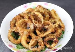 灵动美食/一口就能拯救世界的香酥鱿鱼圈的做法步骤：6