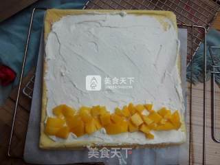 芒果奶油蛋糕卷的做法步骤：13