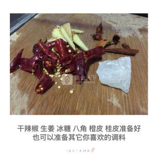 焖猪蹄的做法步骤：2
