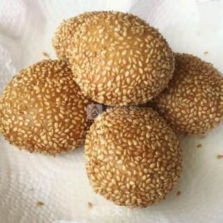 炸小麻团的做法步骤：6
