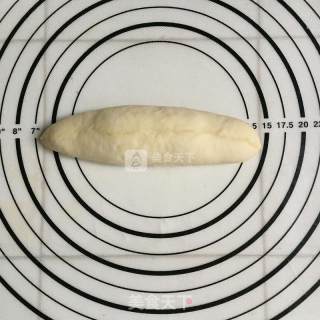 汤种炼乳面包的做法步骤：7