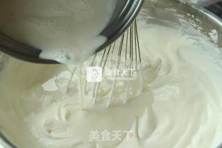 酸奶慕斯蛋糕的做法步骤：7