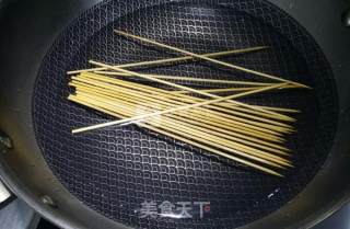孜然香辣羊肉串的做法步骤：3