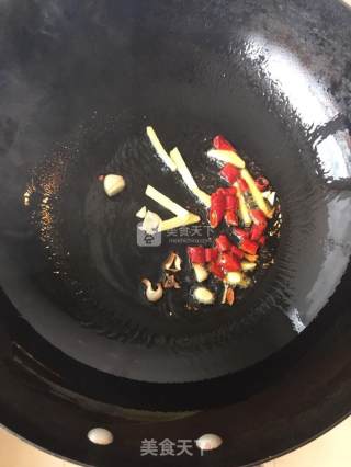 辣脆鹅肚丝的做法步骤：4