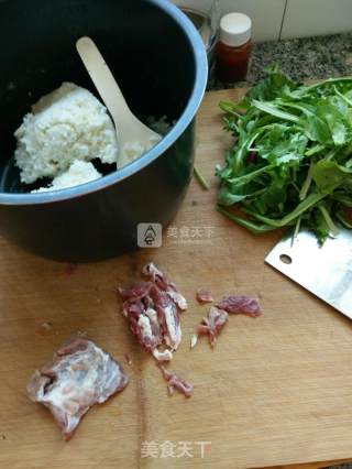 苦苣瘦肉粥的做法步骤：1