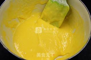 彩色条纹蛋糕卷的做法步骤：6