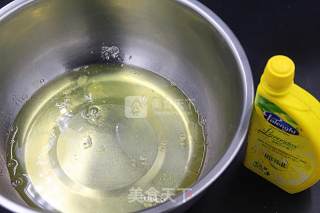 彩色条纹蛋糕卷的做法步骤：7