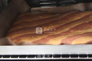 彩色条纹蛋糕卷的做法步骤：14